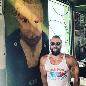 Meet your Posher, Tom